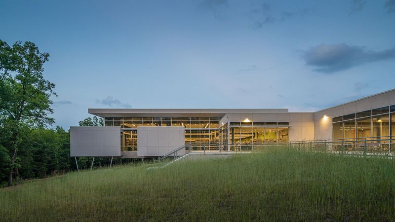 Amy Sanders Library