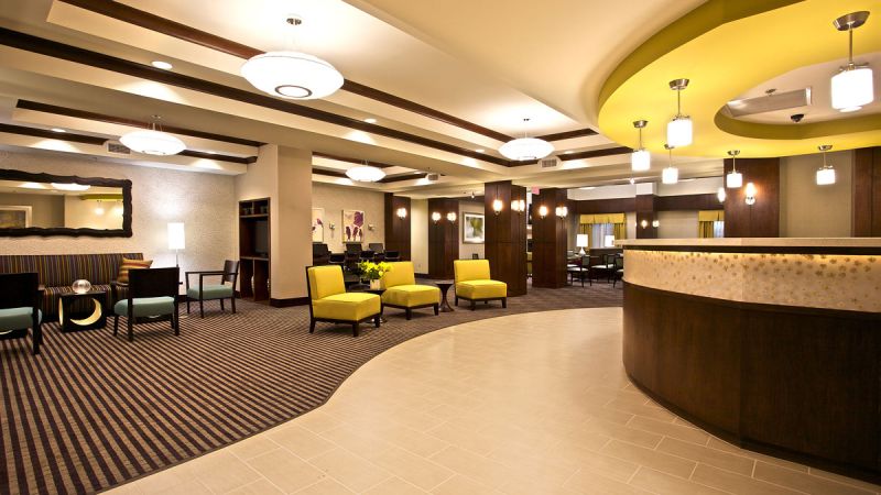 Comfort Suites